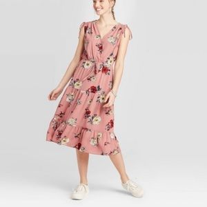 Floral Print Sleeveless V-Neck Midi Dress